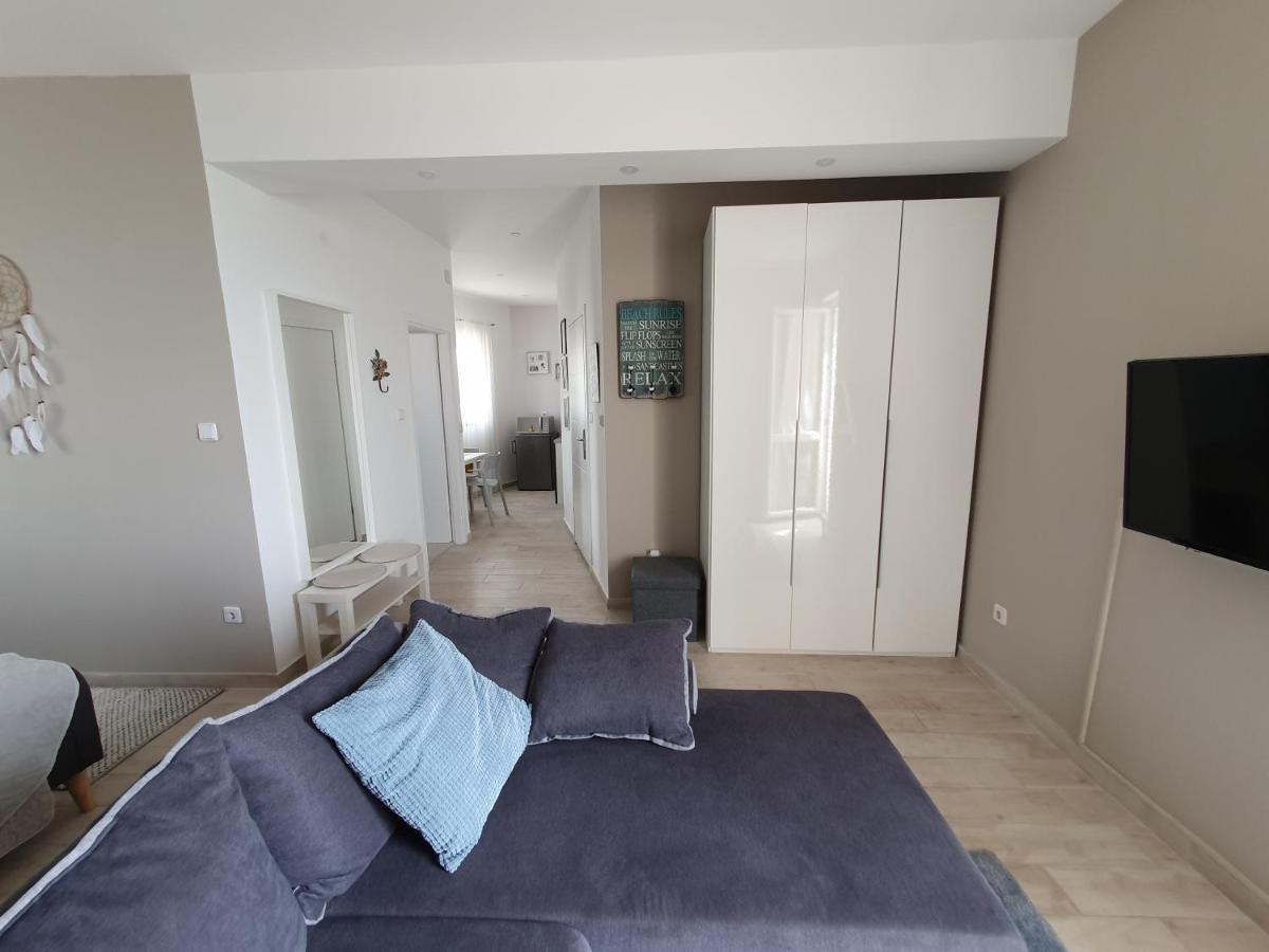 Apartment Danijela Novalja Exteriér fotografie